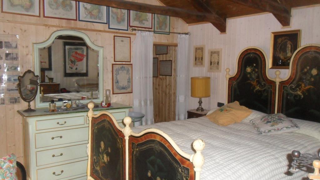 La Vieille Maison Biselli Tende Rum bild